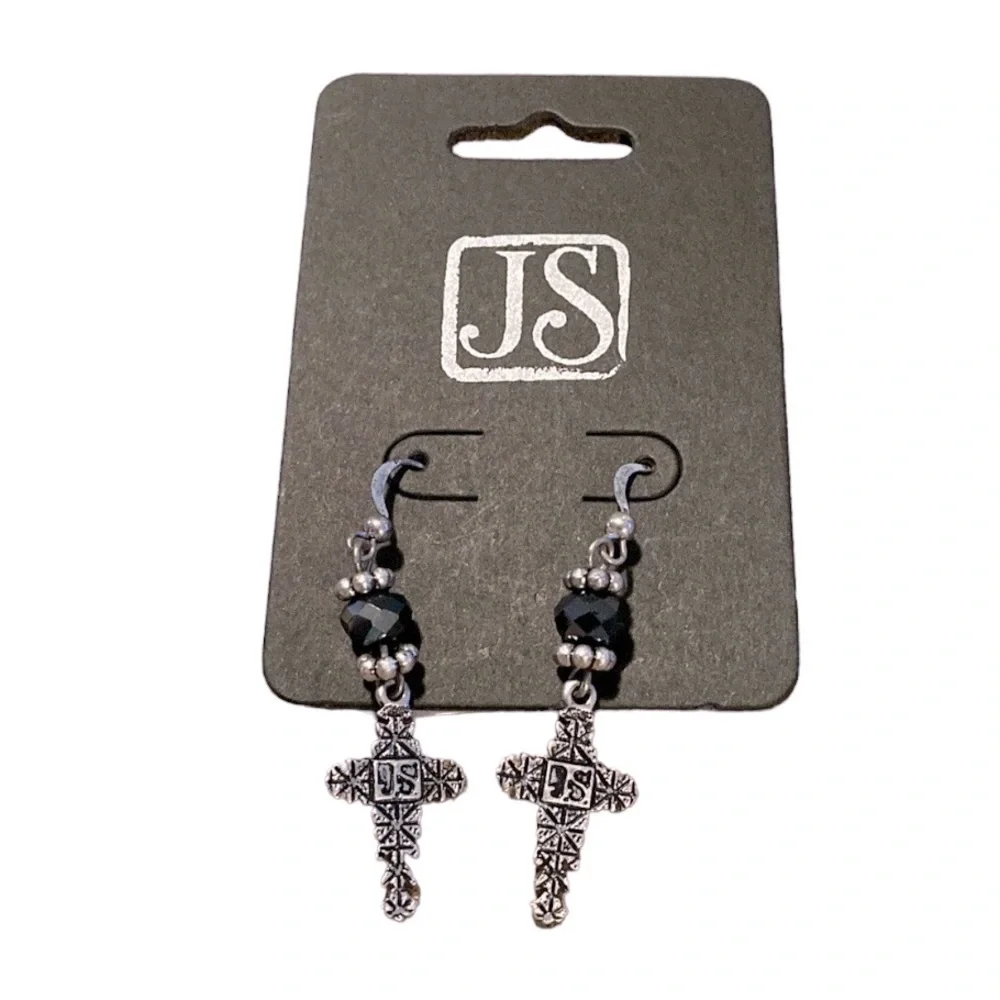J S  Collection Designs Pierce Cross Earrings - Picture 7 of 7